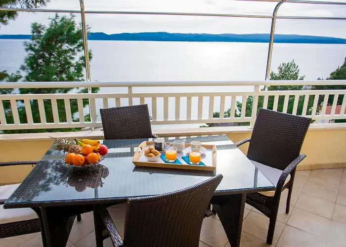 Five Apartman *