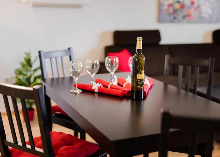 Five Apartman